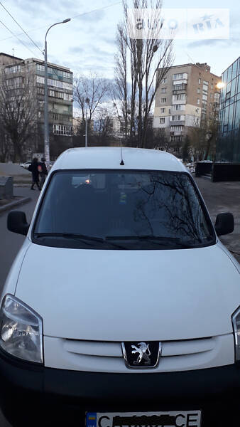 Пікап Peugeot Partner 2010 в 