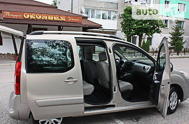 Грузопассажирский фургон Peugeot Partner 2011 в Кременчуге