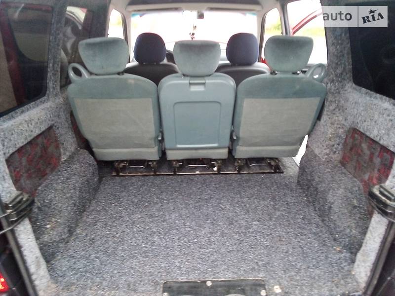 Мінівен Peugeot Partner 2008 в Косові