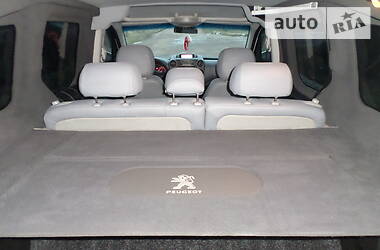Мінівен Peugeot Partner 2010 в 