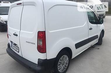 Вантажопасажирський фургон Peugeot Partner 2008 в 