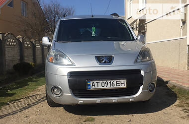 Минивэн Peugeot Partner 2010 в 
