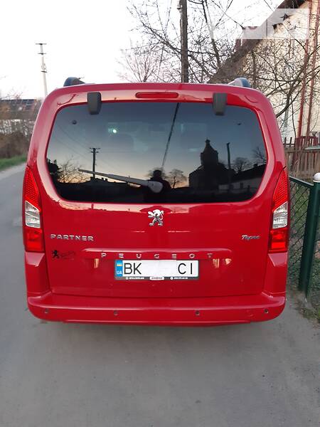 Мінівен Peugeot Partner 2008 в Рівному