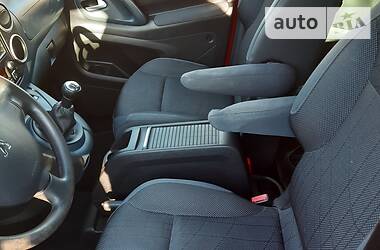 Мінівен Peugeot Partner 2008 в 