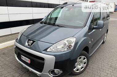 Мінівен Peugeot Partner 2011 в 