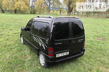 Мінівен Peugeot Partner 2003 в 