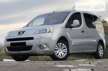 Грузопассажирский фургон Peugeot Partner 2010 в Дрогобыче