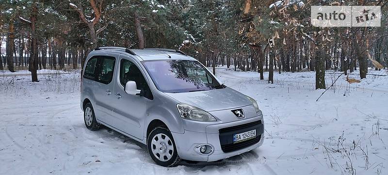 Универсал Peugeot Partner 2009 в Кропивницком