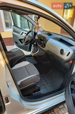 Минивэн Peugeot Partner 2011 в 