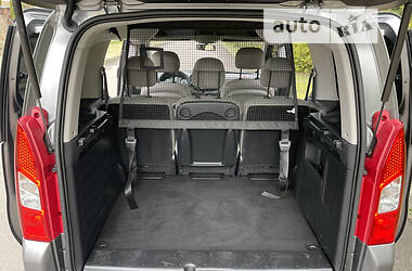 Минивэн Peugeot Partner 2011 в 
