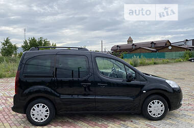 Мінівен Peugeot Partner 2012 в Житомирі