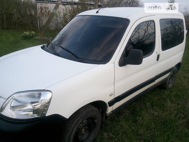 Минивэн Peugeot Partner 2003 в Луцке фото 5 Минивэн Peugeot Partner 2003 в Луцке