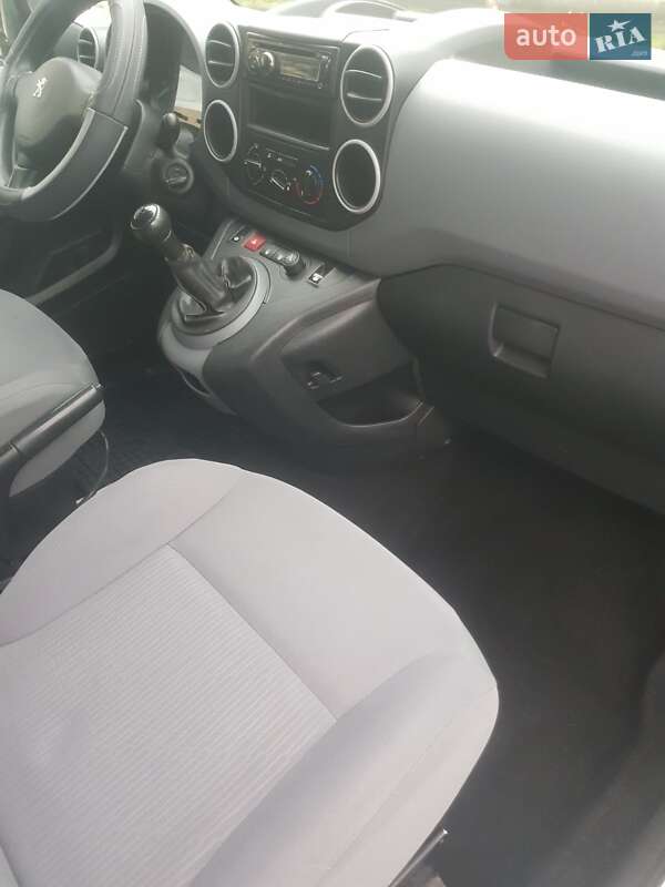 Минивэн Peugeot Partner 2013 в Виноградове