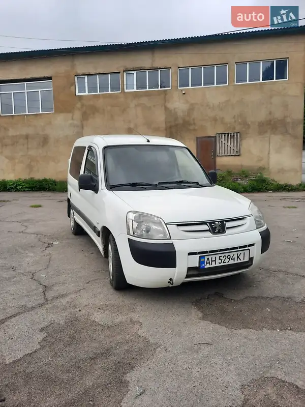 Peugeot Partner 2011