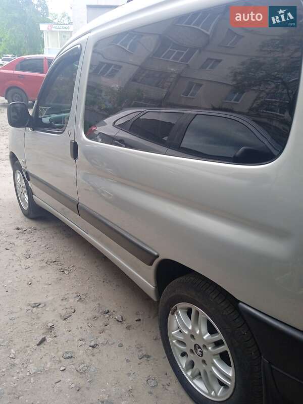 Минивэн Peugeot Partner 2008 в Сумах фото 6 Минивэн Peugeot Partner 2008 в Сумах