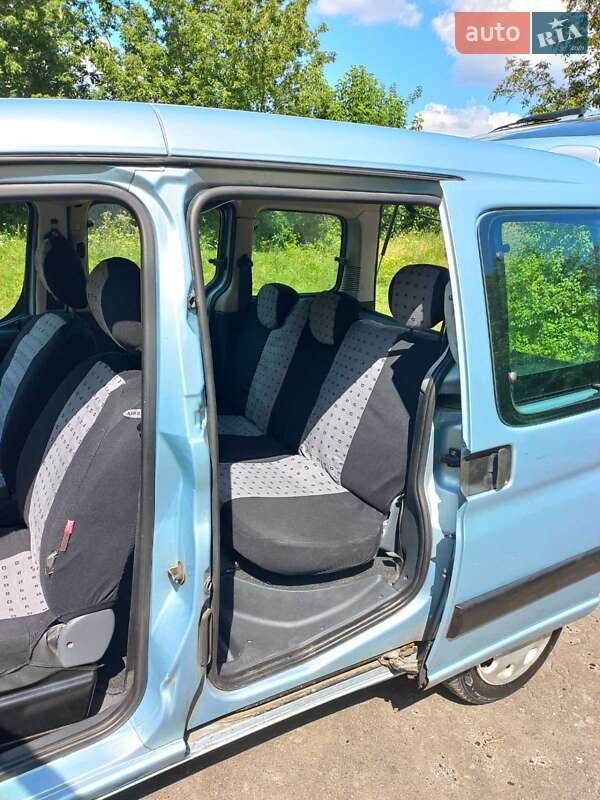 Минивэн Peugeot Partner 2004 в Староконстантинове