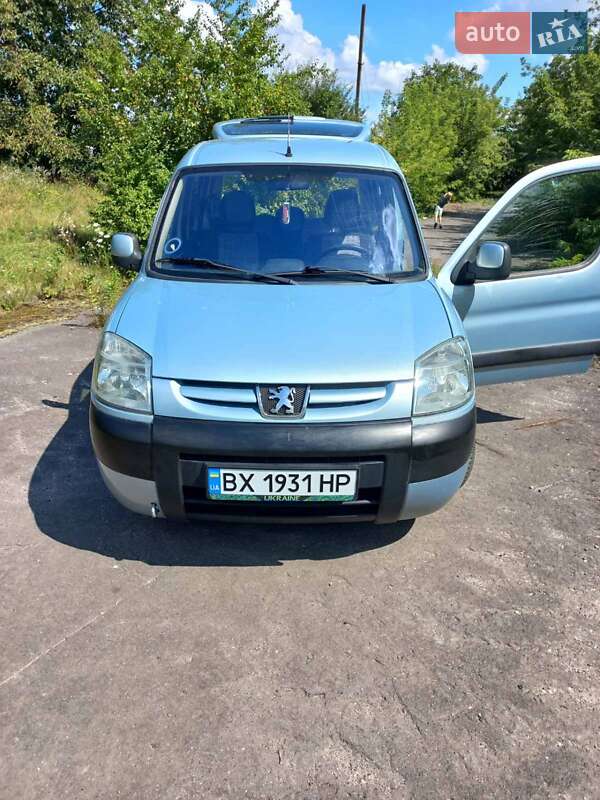 Минивэн Peugeot Partner 2004 в Староконстантинове
