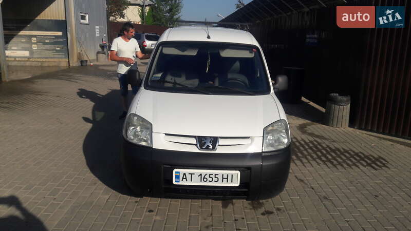 Мінівен Peugeot Partner 2005 в Верховині
