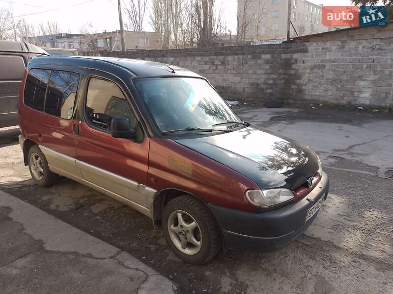 Мінівен Peugeot Partner 1999 в Кривому Розі