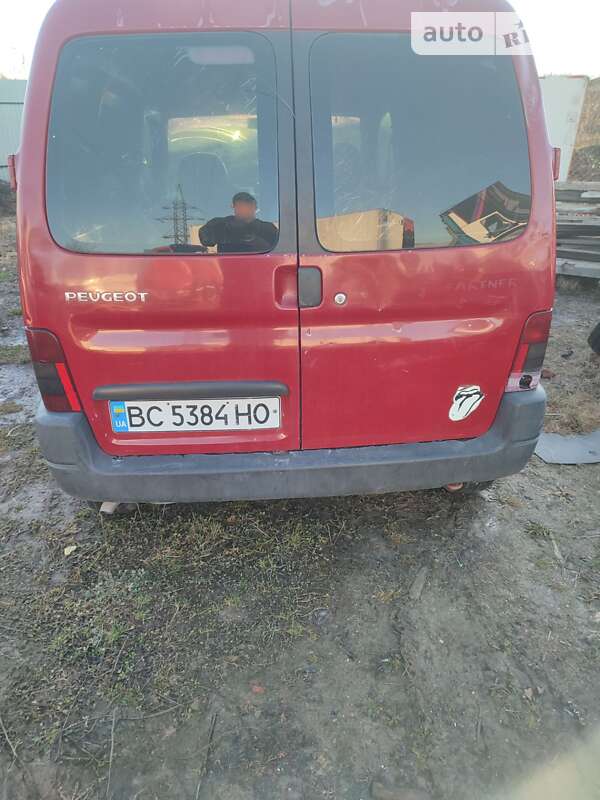 Грузопассажирский фургон Peugeot Partner 2005 в Львове