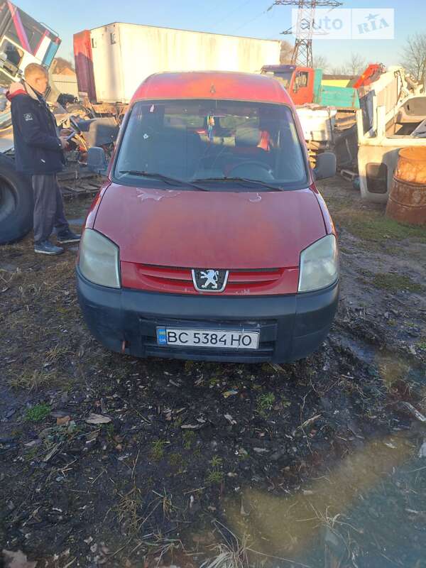 Грузопассажирский фургон Peugeot Partner 2005 в Львове
