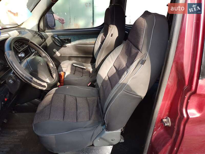 Мінівен Peugeot Partner 1999 в Кривому Розі