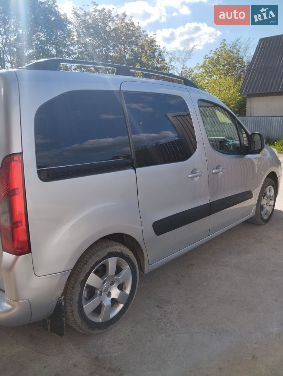 2010 Peugeot Partner - мініатюра 5