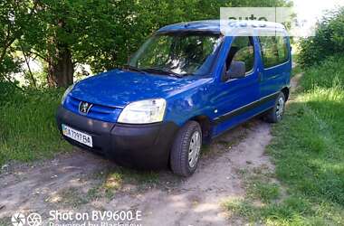 Минивэн Peugeot Partner 2003 в Смеле