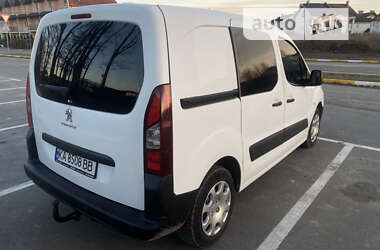Грузовой фургон Peugeot Partner 2013 в Василькове