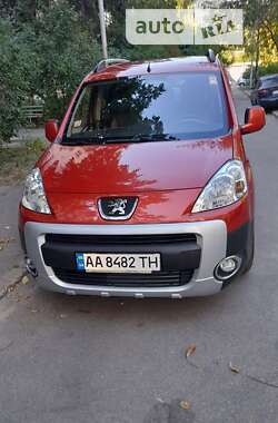 Мінівен Peugeot Partner 2011 в Києві