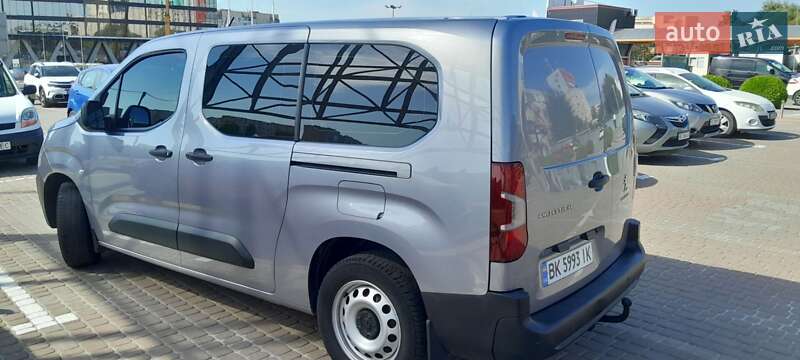 Мінівен Peugeot Partner 2020 в 