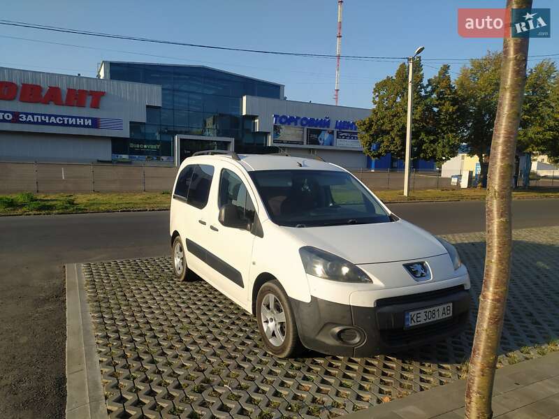 Мінівен Peugeot Partner 2009 в Дніпрі фото 6 Мінівен Peugeot Partner 2009 в Дніпрі