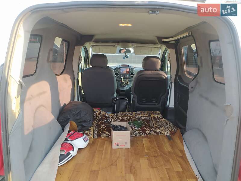 Мінівен Peugeot Partner 2009 в Дніпрі фото 2 Мінівен Peugeot Partner 2009 в Дніпрі