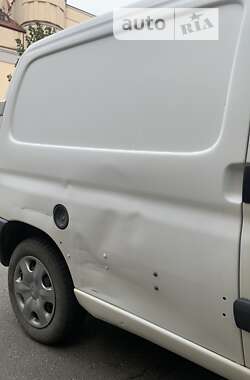 Грузовой фургон Peugeot Partner 2006 в 