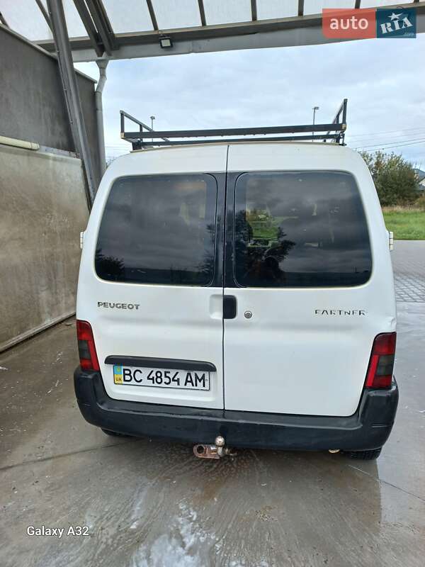 Минивэн Peugeot Partner 2005 в Самборе