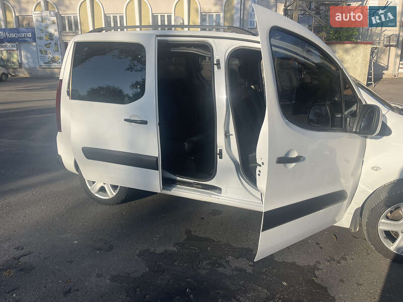 Мінівен Peugeot Partner 2013 в Тернополі