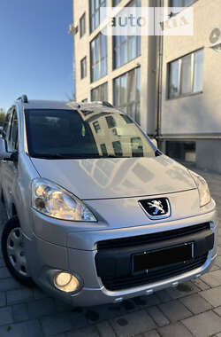 Минивэн Peugeot Partner 2011 в Остроге