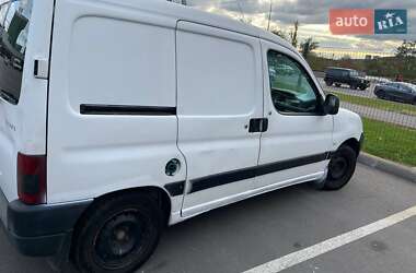 Грузовой фургон Peugeot Partner 2005 в 