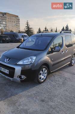 Мінівен Peugeot Partner 2010 в Вараші