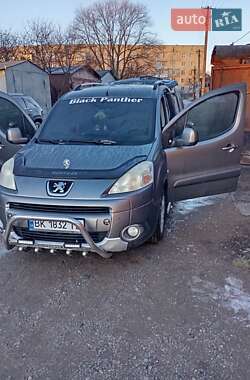 Мінівен Peugeot Partner 2008 в Рівному