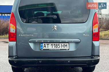 Мінівен Peugeot Partner 2010 в Дрогобичі