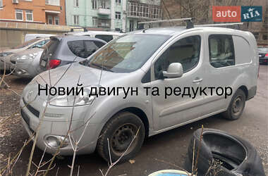 Вантажний фургон Peugeot Partner 2013 в Києві