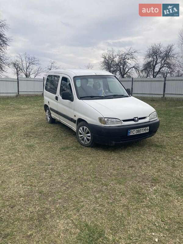 Мінівен Peugeot Partner 2001 в Яворові