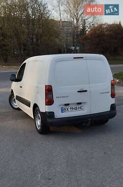 Грузовой фургон Peugeot Partner 2009 в 