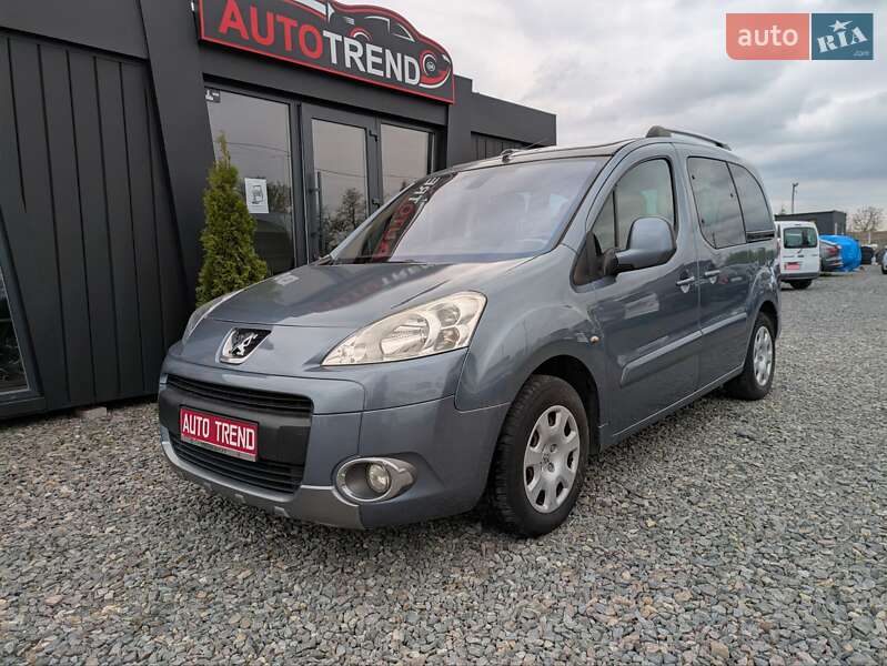 Минивэн Peugeot Partner 2010 в 