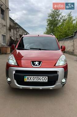 Минивэн Peugeot Partner 2011 в 