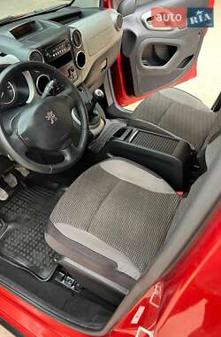 Минивэн Peugeot Partner 2011 в 
