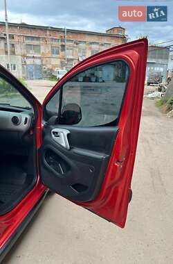Минивэн Peugeot Partner 2011 в 