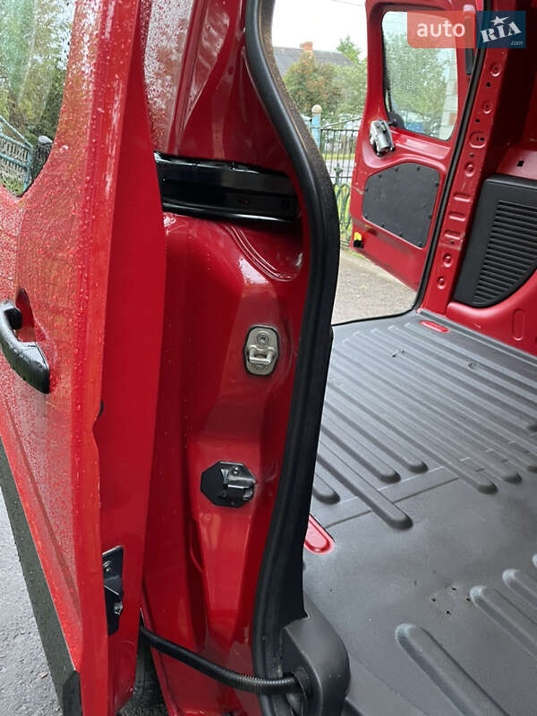 Вантажний фургон Peugeot Partner 2013 в Володимирі фото 13 Вантажний фургон Peugeot Partner 2013 в Володимирі