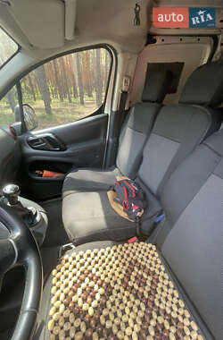Вантажний фургон Peugeot Partner 2009 в 